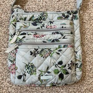 Vera Bradley Crossbody Bag Purse Seawater Blooms Performance Twill Quilted